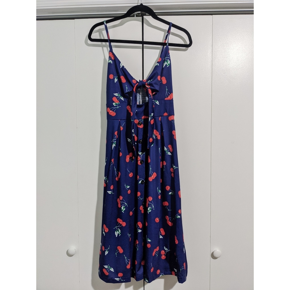 NWT Ecowish Tie Front V- Neck Spaghetti Dress